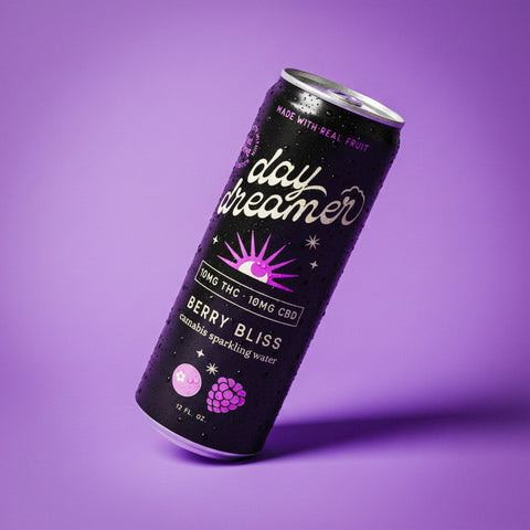 Day Dreamer Berry Bliss cannabis sparkling water can on a purple background